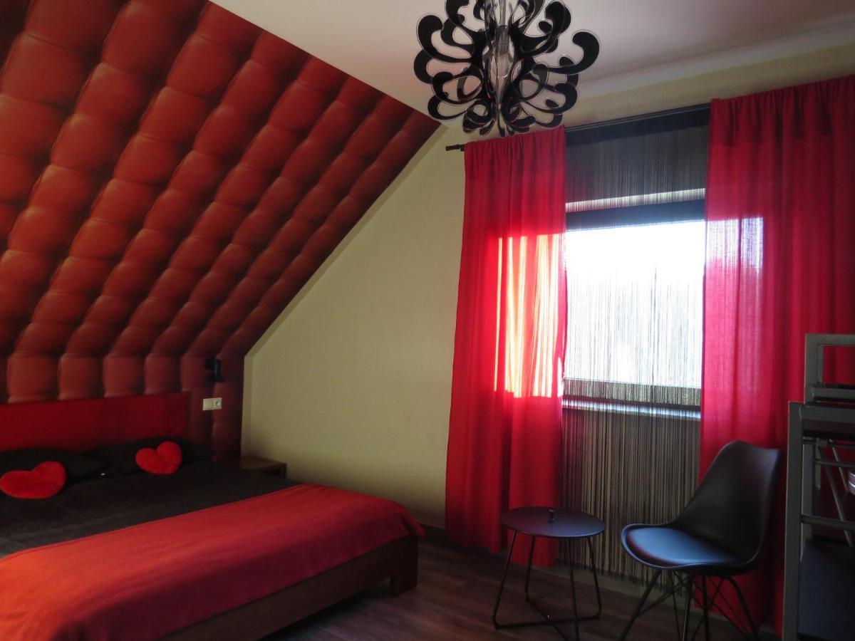 Cudodomek Spa W Mrozach Wielkich Kolo Elku Kültér fotó
