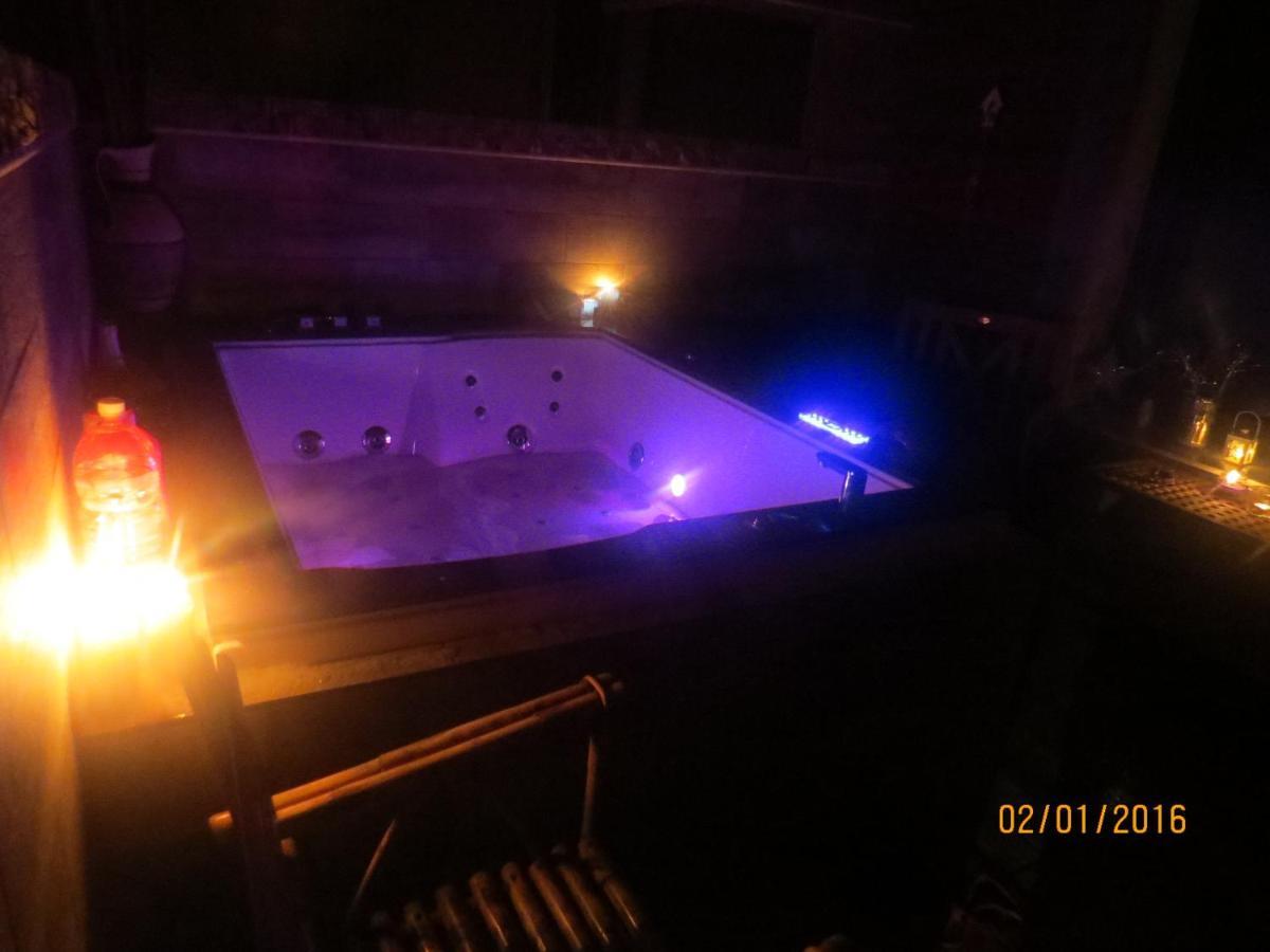 Cudodomek Spa W Mrozach Wielkich Kolo Elku Kültér fotó